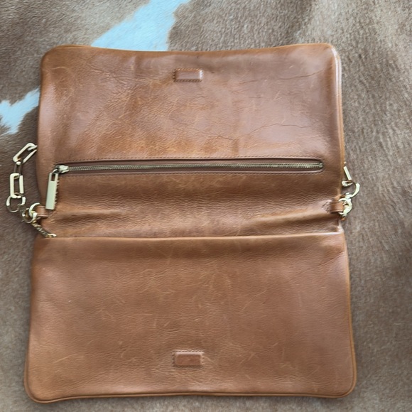 Tory Burch Bombe Reva Clutch - Picture 3 of 10